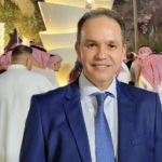 Photo de portrait de Sami Bargaoui, General Manager de DESIGN SCAPE, témoignant sur la conception d'un complexe résidentiel à Riyadh par HBA Architecture.
